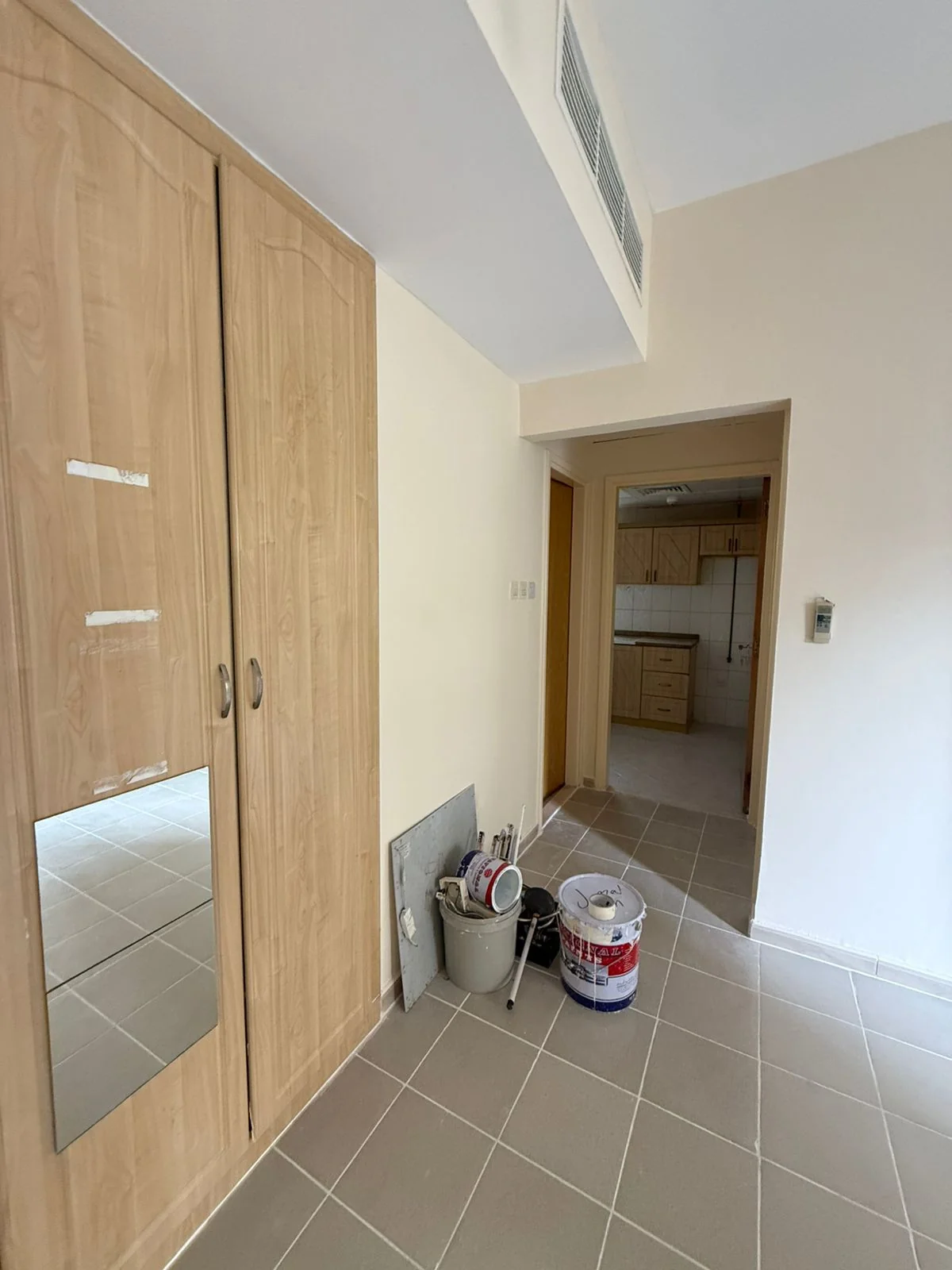 إيجار غرفة وصالة المجاز 2